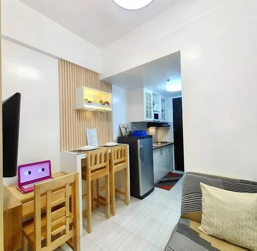 Condotel Near Airport Terminals *
